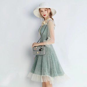 Little temperament evening dress